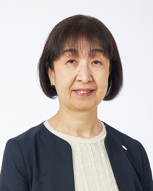 石井 真紀子